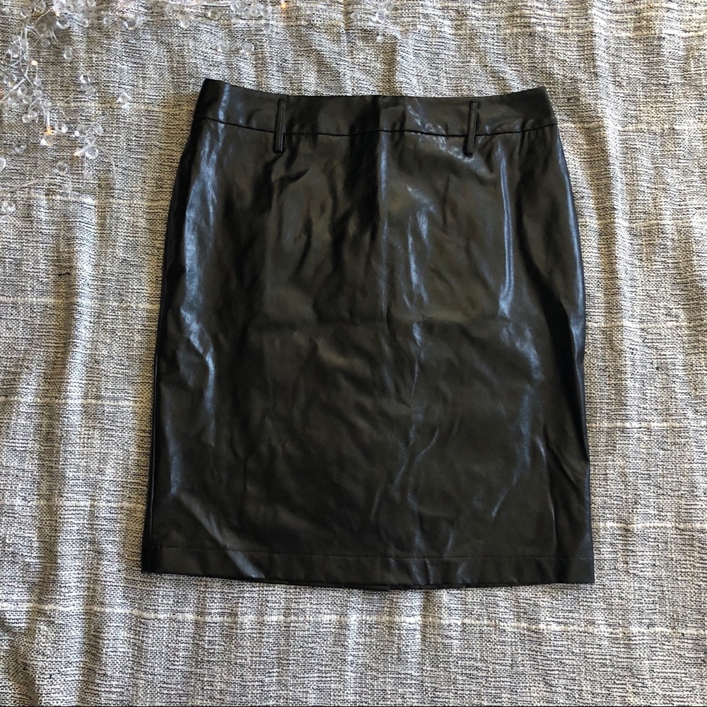 “D.F.A. New York” Faux Leather Pencil Skirt
